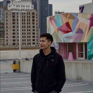 Meet your Posher, Aaron